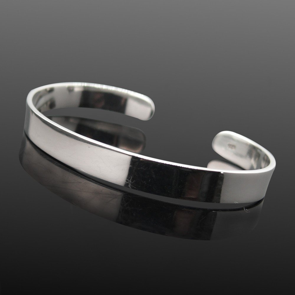 timeless_silver_bangle_1_ (2)