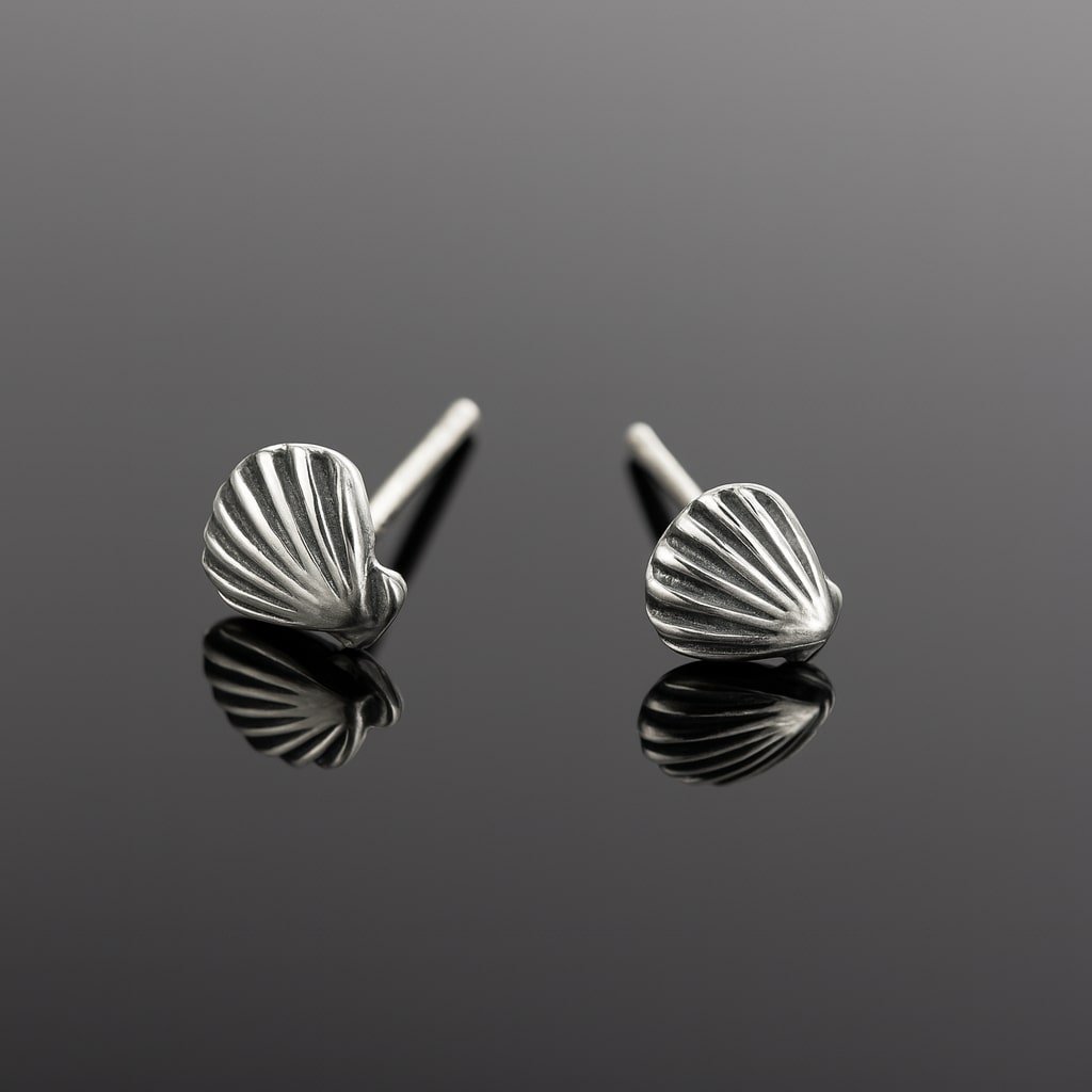 Shell silver studs