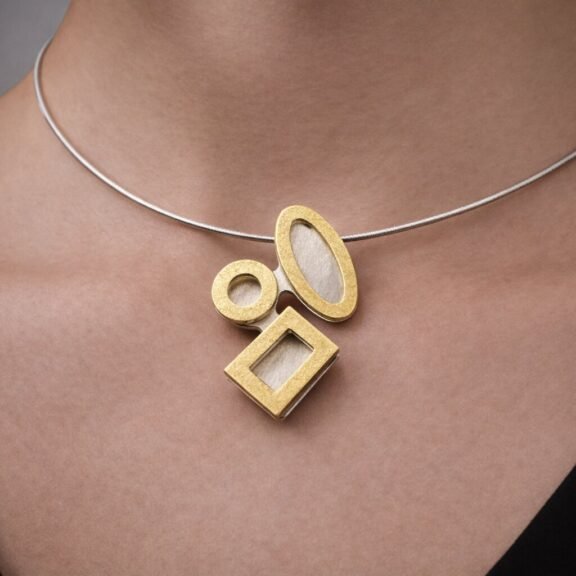 Geometric Necklace - Virtual Shopping
