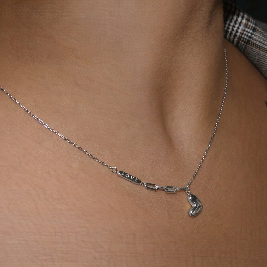 heart silver necklace uk