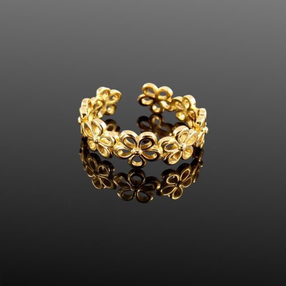 Daisy Ring MOJO Jewellery - Gold Flower Ring