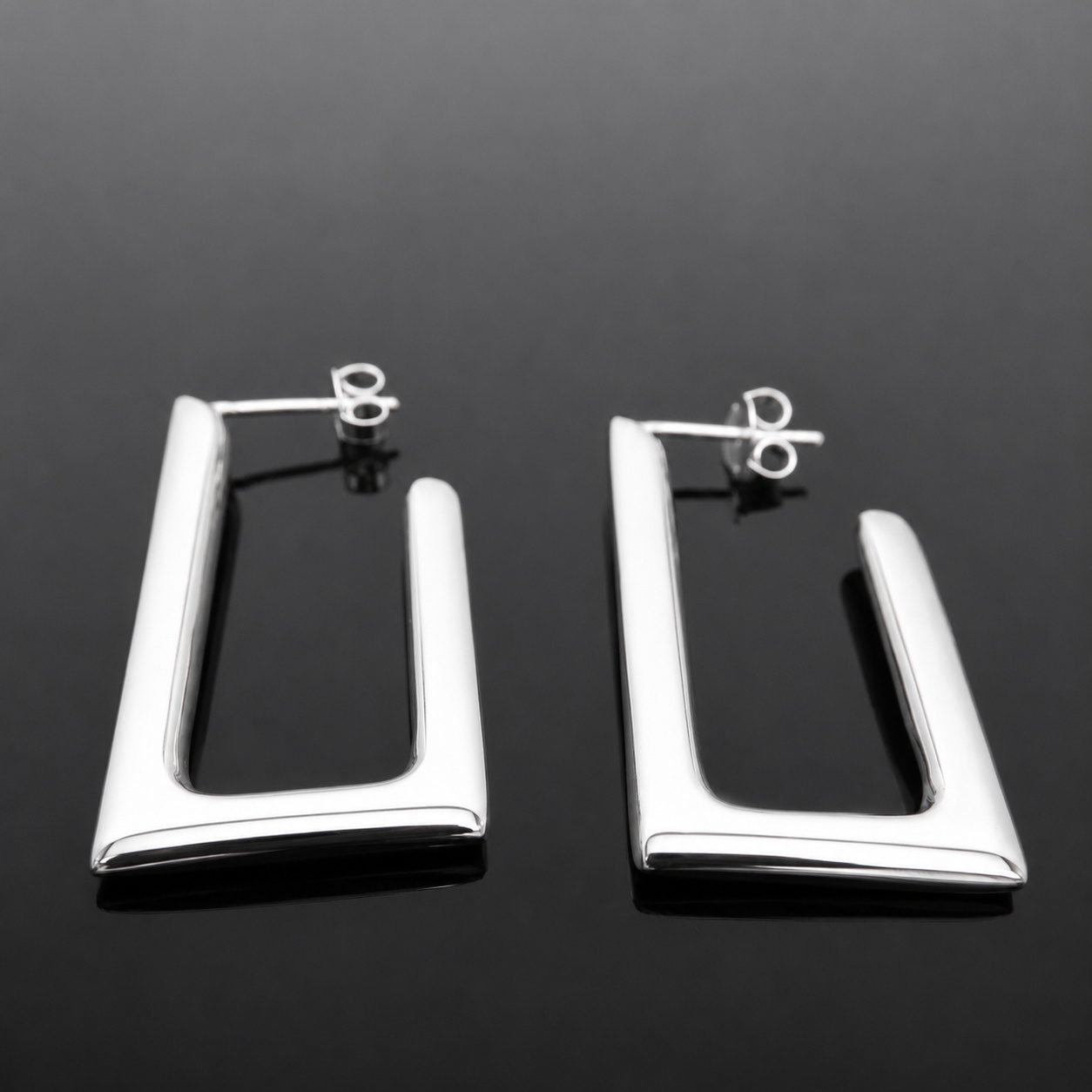 chuny silver earrings mid length handmade jewellery uk moon jewellery Square hoop earrings chunky sterling silver 925 mirrored finish geometric Scandinavian